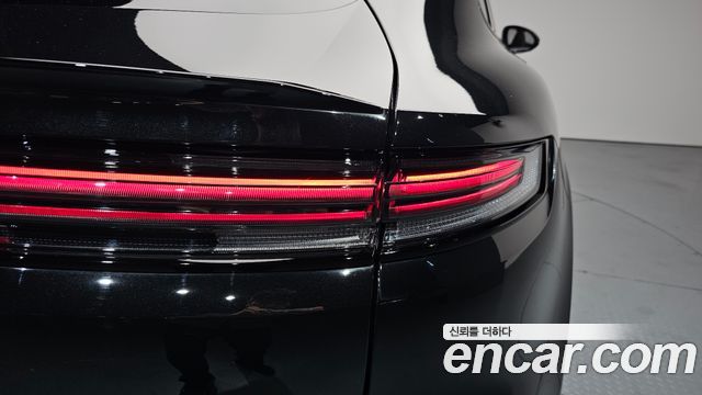 Porsche Cayenne 2025 — photo 9