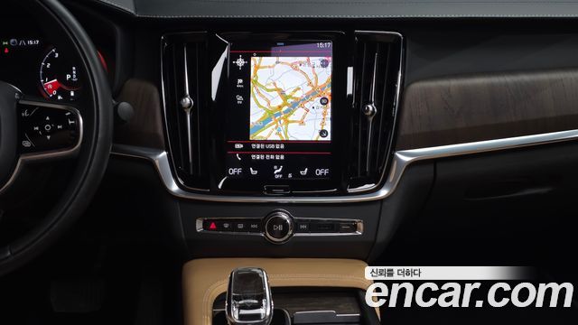 Volvo S90 2021 — photo 19