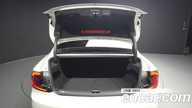 Volvo S90 2021 — photo 26