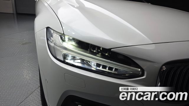Volvo S90 2021 — photo 8