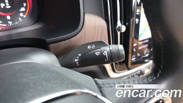 Volvo S90 2021 — photo 27