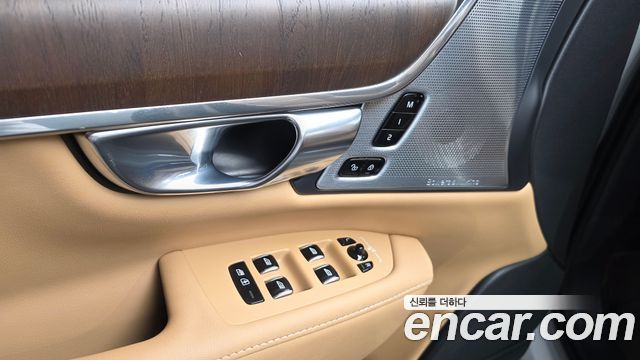 Volvo S90 2021 — photo 31