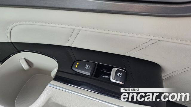 Kia Sorento 2023 — photo 17