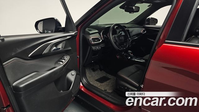 Chevrolet Korea Trailblazer 2022 — photo 13