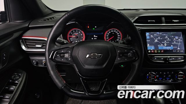 Chevrolet Korea Trailblazer 2022 — photo 18