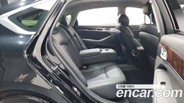 Hyundai Genesis 2014 — photo 17