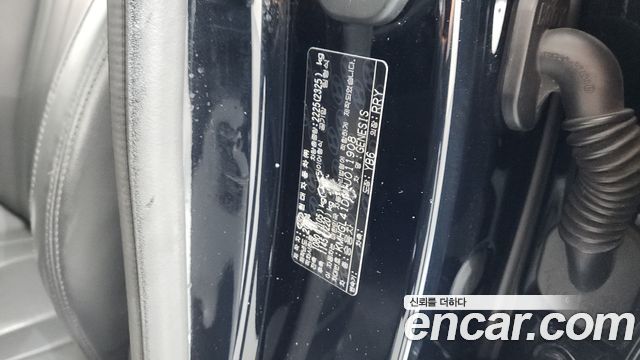 Hyundai Genesis 2014 — photo 26