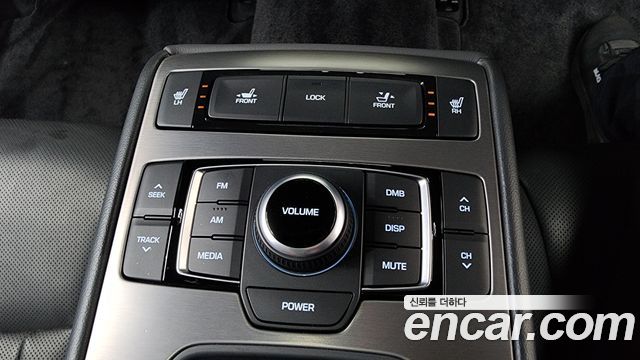 Hyundai Genesis 2014 — photo 28