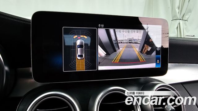 Mercedes-Benz C-Class 2019 — photo 22