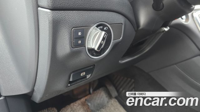 Mercedes-Benz GLA-Class 2019 — photo 26
