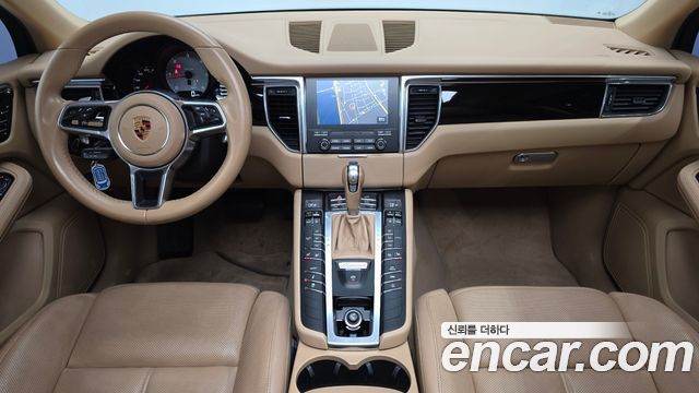 Porsche Macan 2017 — photo 7
