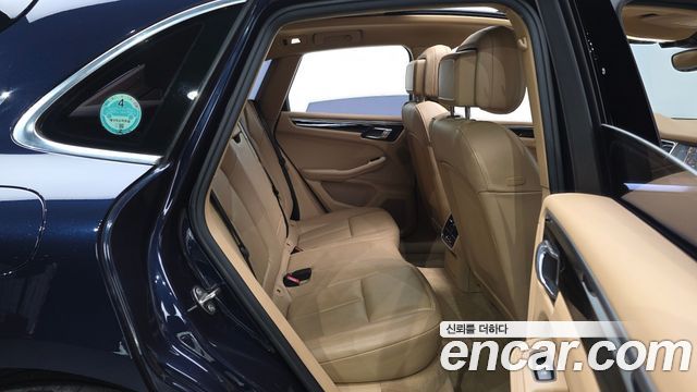 Porsche Macan 2017 — photo 11
