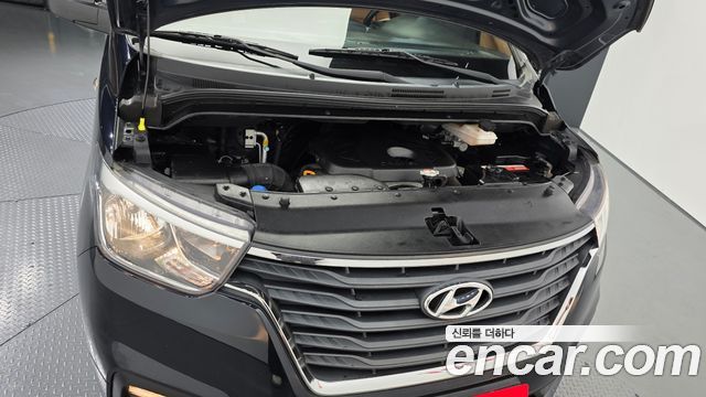 Hyundai Starex 2019 — photo 6