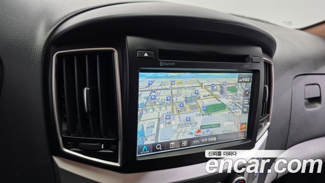 Hyundai Starex 2019 — photo 14