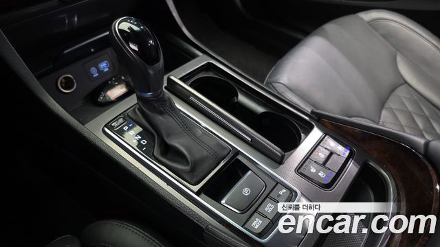 Hyundai Aslan 2016 — photo 12