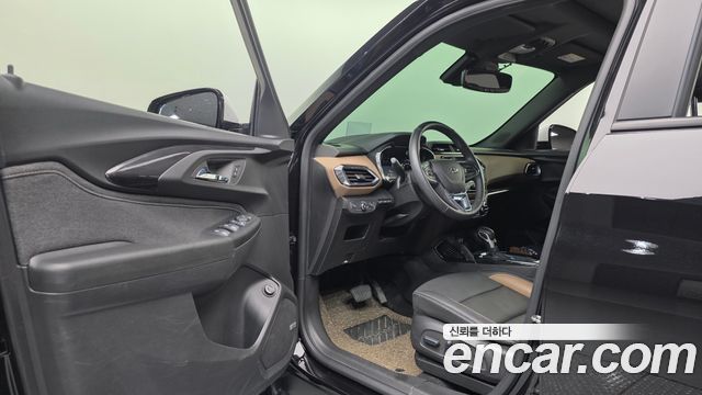 Chevrolet Korea Trailblazer 2023 — photo 13