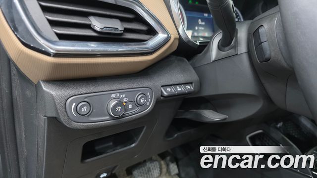 Chevrolet Korea Trailblazer 2023 — photo 17