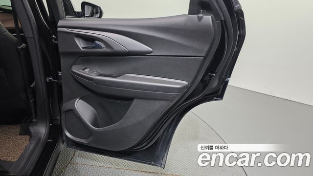 Chevrolet Korea Trailblazer 2023 — photo 15