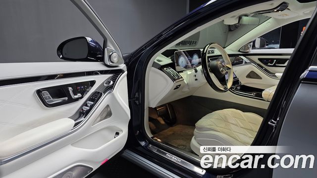 Mercedes-Benz S-Class 2022 — photo 13
