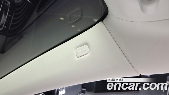 Mercedes-Benz S-Class 2022 — photo 30