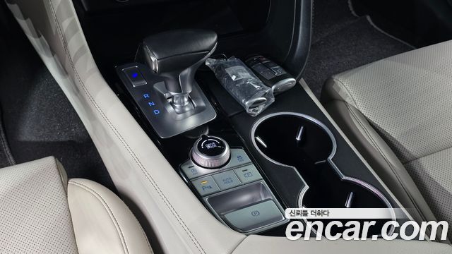 Genesis G70 2023 — photo 12