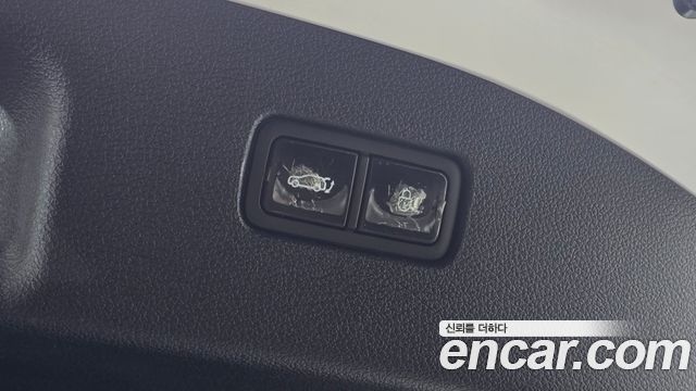 Genesis G70 2023 — photo 31