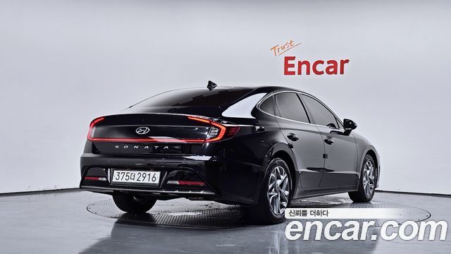 Hyundai Sonata 2022 — photo 2
