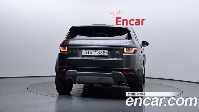Land Rover Range Rover Evoque 2019 — photo 4