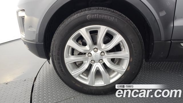 Land Rover Range Rover Evoque 2019 — photo 5