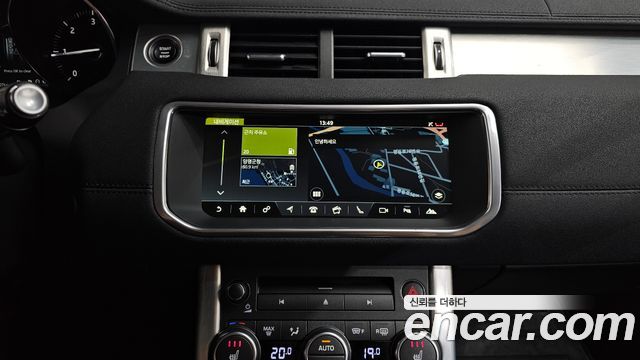 Land Rover Range Rover Evoque 2019 — photo 19