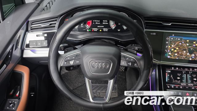 Audi Q7 2021 — photo 13