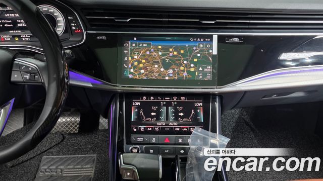Audi Q7 2021 — photo 14