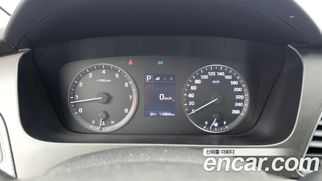 Hyundai Sonata 2016 — photo 11