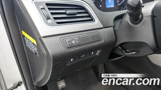 Hyundai Sonata 2016 — photo 26