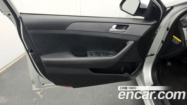 Hyundai Sonata 2016 — photo 14