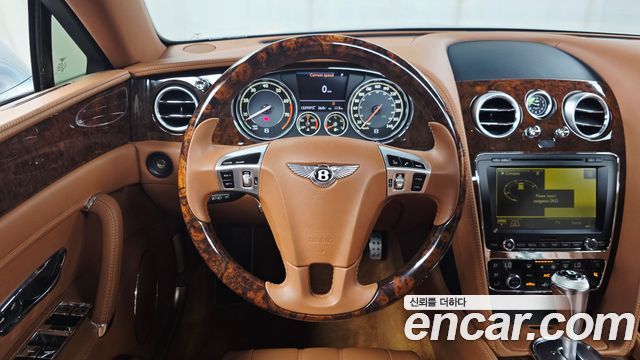 Bentley Flying Spur 2015 — photo 20