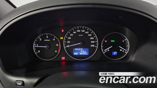 Hyundai Starex 2021 — photo 8