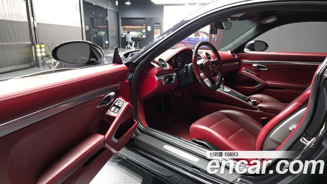 Porsche 718 2019 — photo 10