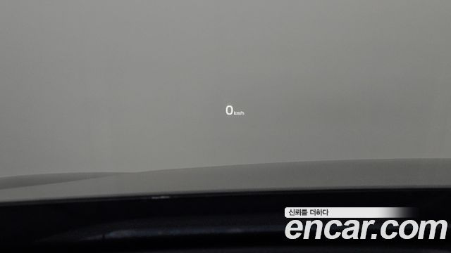 Kia K7 2018 — photo 23
