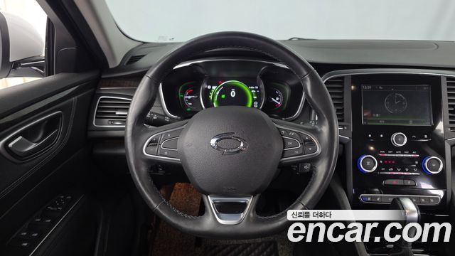 Renault Korea SM6 2019 — photo 19