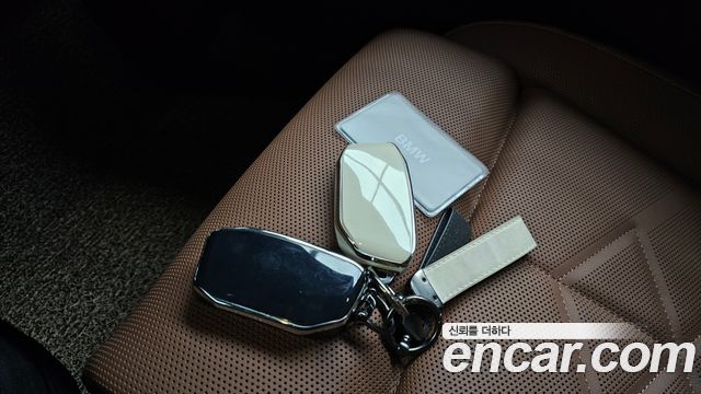 BMW 5-Series 2025 — photo 21