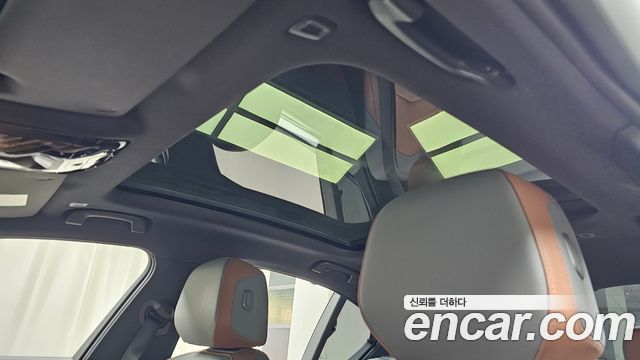 BMW 5-Series 2025 — photo 22