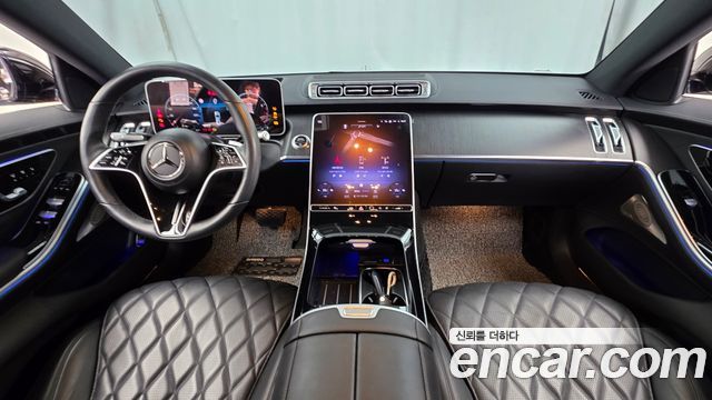Mercedes-Benz S-Class 2023 — photo 10