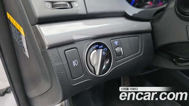 Hyundai i40 2012 — photo 20