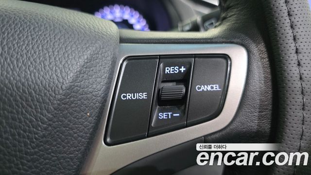 Hyundai i40 2012 — photo 22