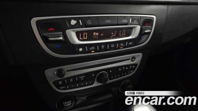 Renault Korea SM3 2012 — photo 16