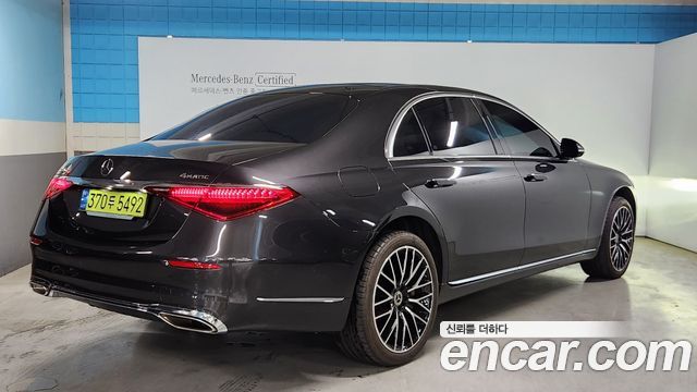 Mercedes-Benz S-Class 2024 — photo 2