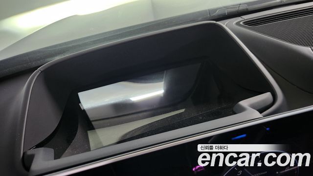 Mercedes-Benz S-Class 2024 — photo 16