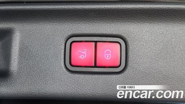 Mercedes-Benz S-Class 2024 — photo 20