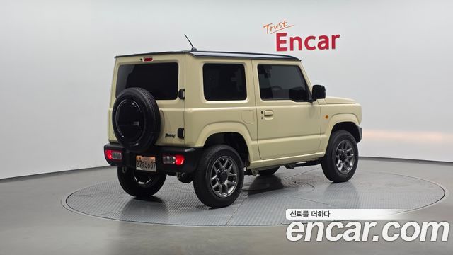 Suzuki Jimny 2025 — photo 2